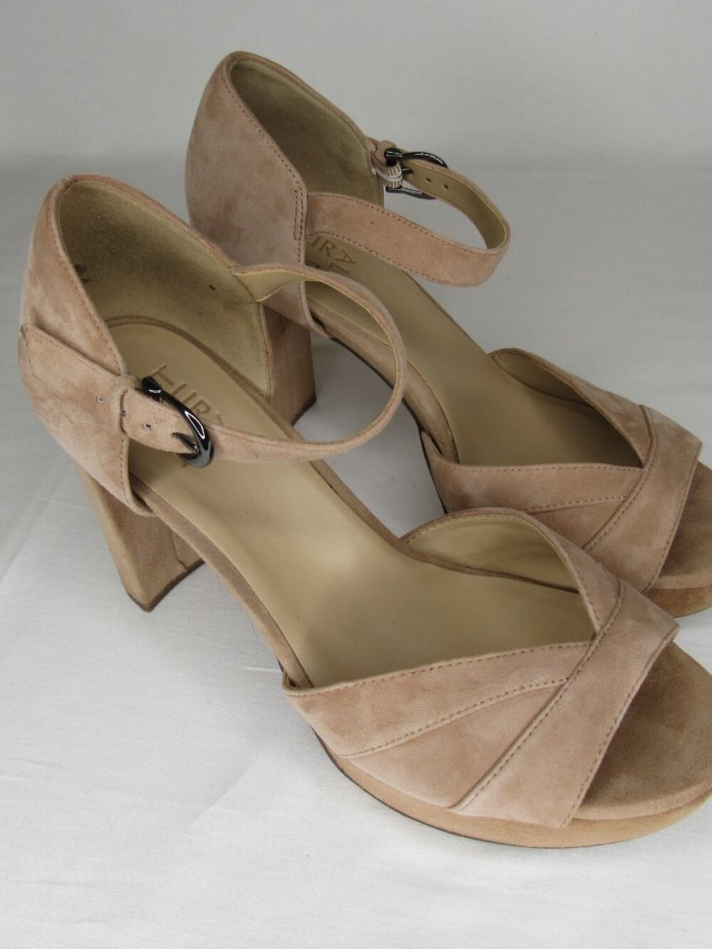 Naturalizer Beige Suede Leather MALINA Platform Sandal Heel Women's 9.5 - Picture 2 of 9